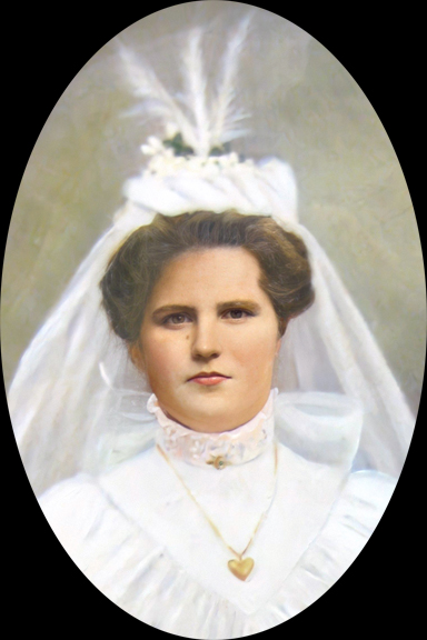 Mary 'Anna' Fengya nee Zavaczky