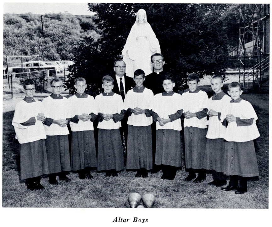 1966 Altar boys